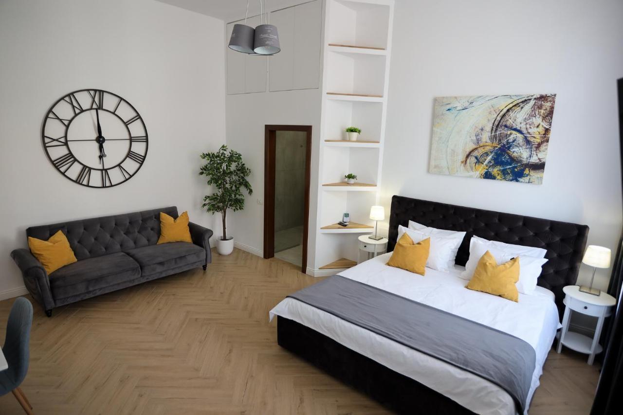 Alexander Flat_Alecsandri Apartment Oradea Exterior photo